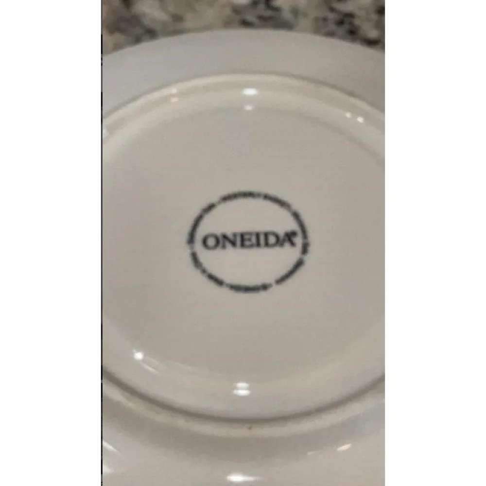 6pc Oneida Gourmet Collection Coffee Tea Cups w/Saucers White Basket Weave EC